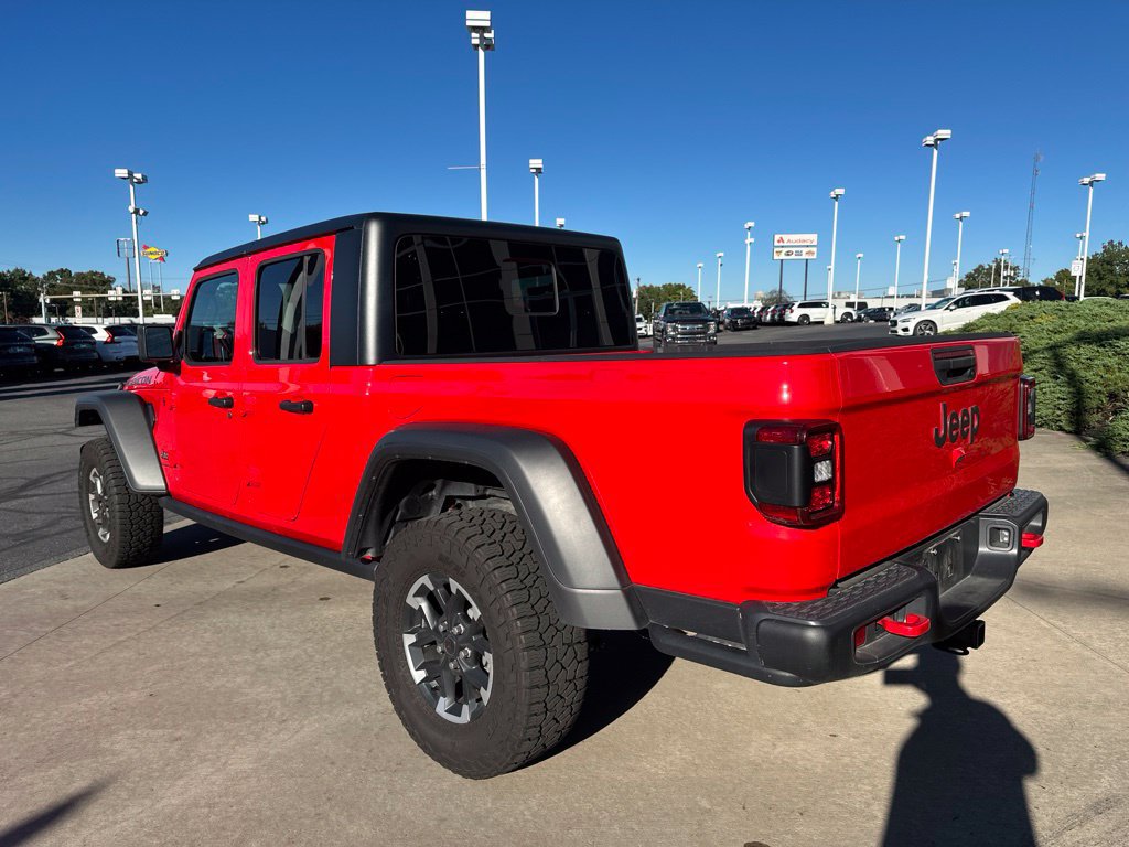 Used 2026 Jeep Gladiator Rubicon AWD/4WD image 7