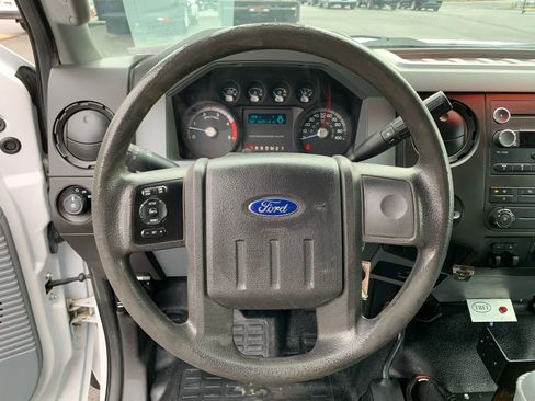 Used 2012 Ford F550 4x4 Regular Cab Super Duty w/ Payload Upgrade Pkg image 11
