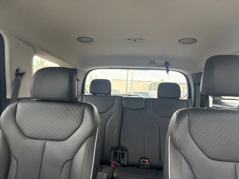 Used 2025 Hyundai Palisade SEL FWD image 37