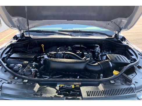 Used 2025 Dodge Durango GT AWD/4WD image 12