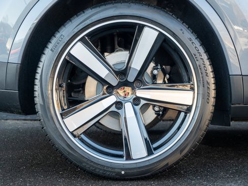 New 2026 Porsche Cayenne S AWD/4WD image 14