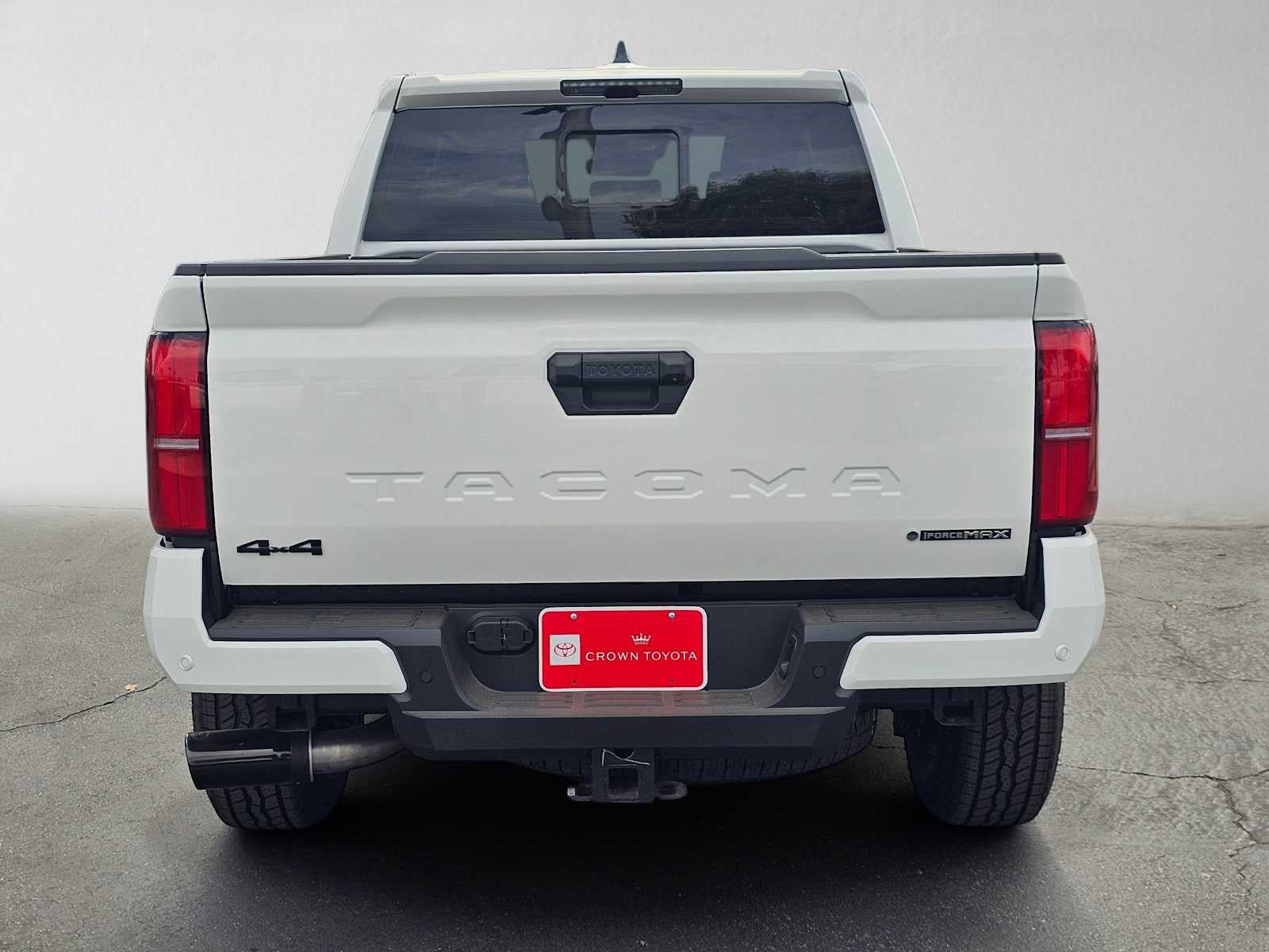 New 2026 Toyota Tacoma TRD Off-Road w/ TRD Off Road Upgrade Package AWD/4WD image 4