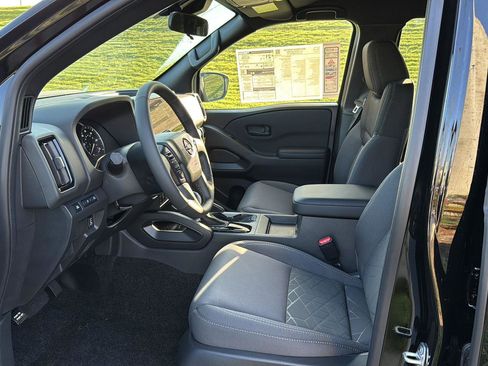 New 2026 Nissan Frontier SV w/ SV Convenience Package image 8