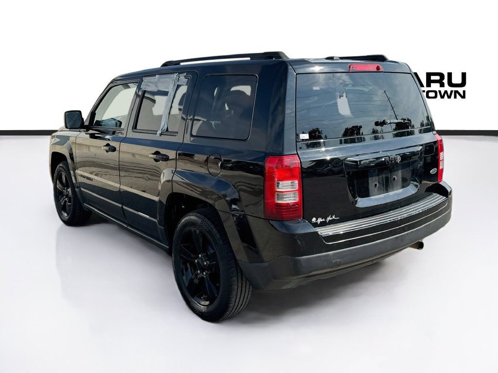 Used 2015 Jeep Patriot Sport w/ Power Value Group FWD image 5