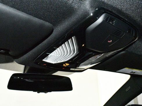 Used 2023 BMW M4 xDrive Competition w/ M Carbon Exterior Package AWD/4WD image 35