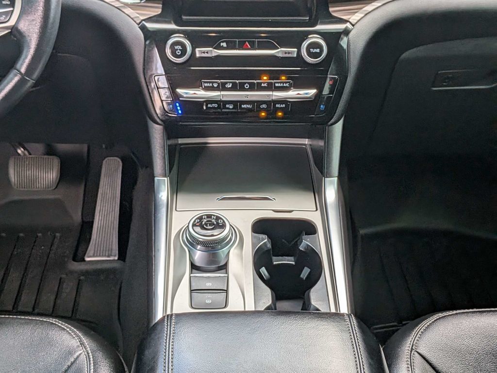 Used 2024 Ford Explorer Limited RWD image 24