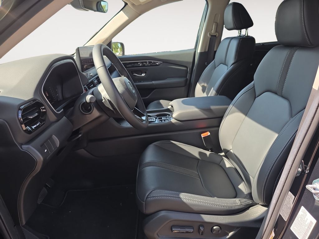 Certified 2026 Honda Pilot EX-L image 11