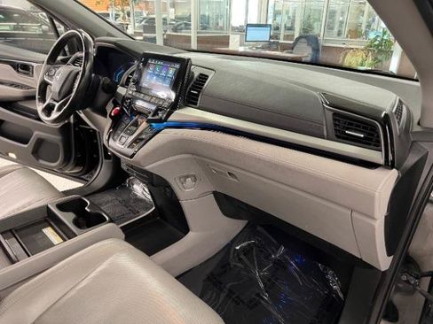 Used 2019 Honda Odyssey Elite image 10