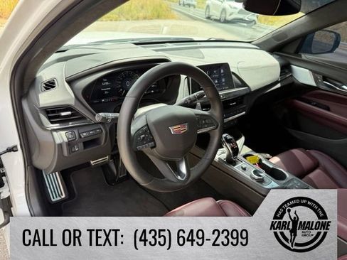 Used 2026 Cadillac CT4 V AWD/4WD image 14