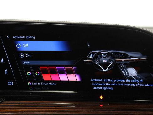 Certified 2023 Cadillac Escalade Premium Luxury image 40