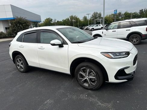 Used 2024 Honda HR-V EX-L image 4