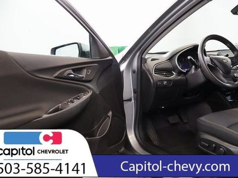 Used 2024 Chevrolet Malibu LT image 10