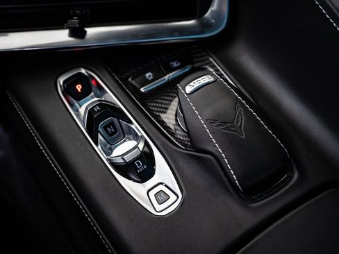 Used 2020 Chevrolet Corvette Stingray Premium Cpe w/ 3LT image 35