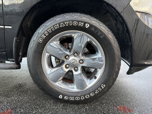 Used 2019 RAM 1500 Express w/ Express Value Package image 13