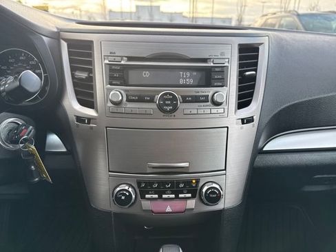 Used 2011 Subaru Outback 2.5i Premium image 23