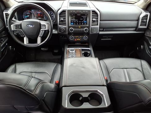 Used 2019 Ford Expedition Max Platinum image 10