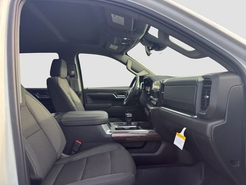 New 2026 Chevrolet Silverado 1500 LT AWD/4WD image 16