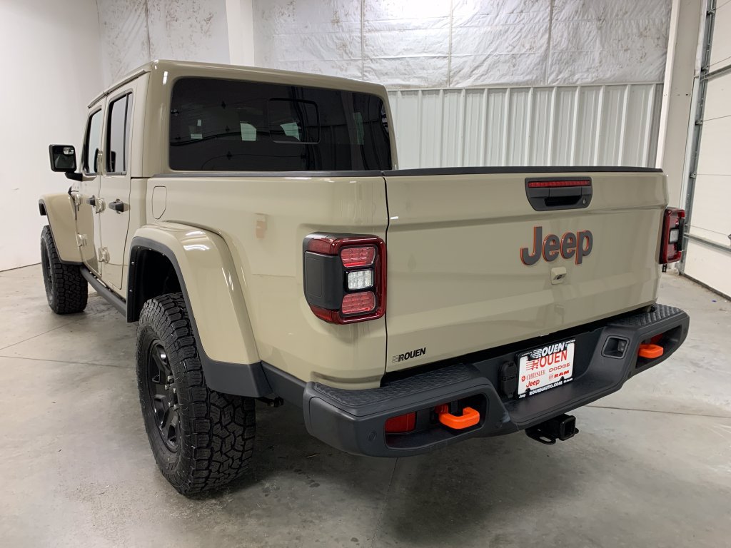 Used 2022 Jeep Gladiator Mojave w/ Cold Weather Group AWD/4WD image 6