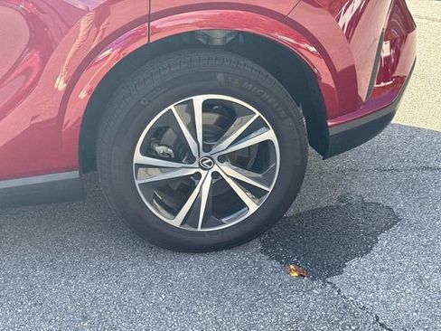 Used 2023 Lexus RX 350 AWD image 11