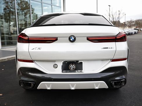 New 2026 BMW X6 xDrive40i w/ Climate Comfort Package image 10