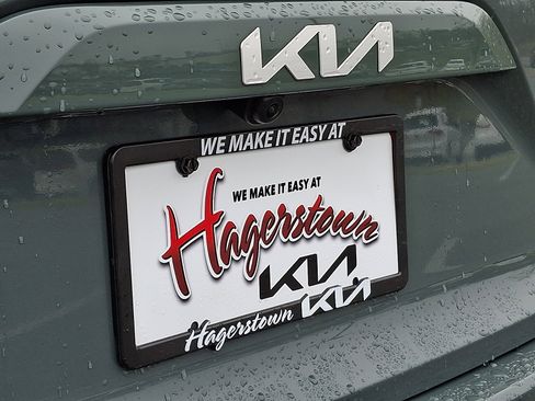 Used 2023 Kia Niro EX Touring image 36