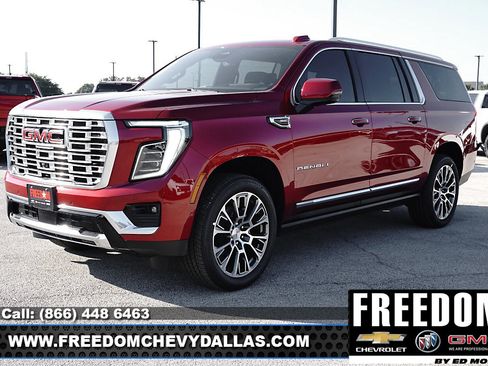 New 2025 GMC Yukon XL Denali w/ Denali Reserve Package image 3