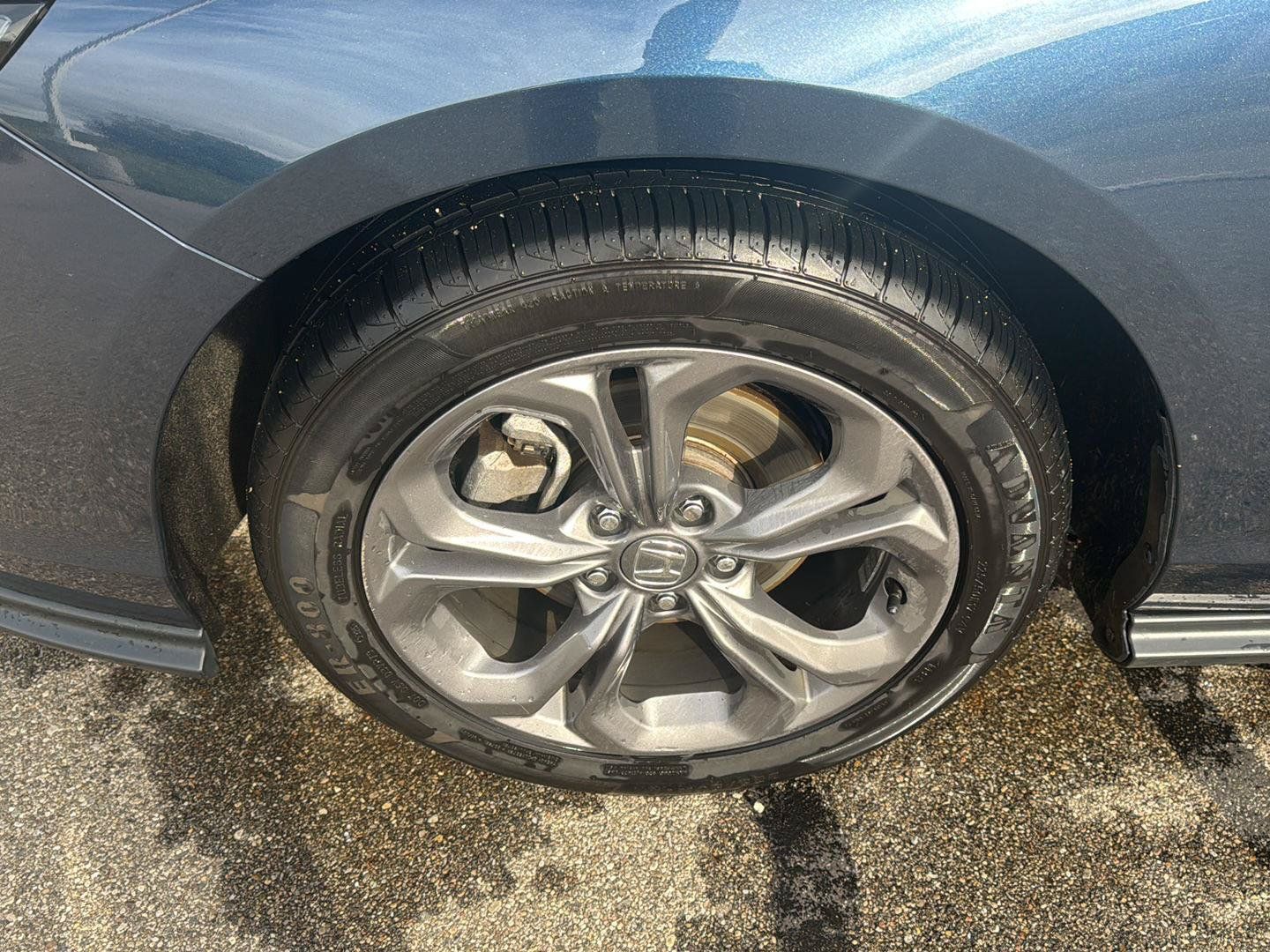 Used 2024 Honda Accord EX image 9