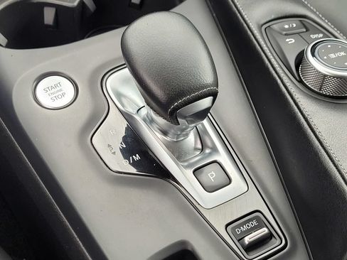 Used 2021 INFINITI QX50 Luxe FWD image 22