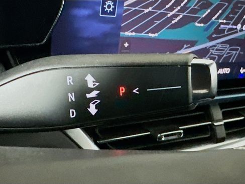 Used 2024 Chevrolet Equinox EV LT w/ Active Safety Package 3 FWD image 25