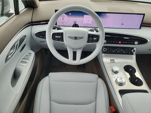 New 2026 Genesis GV70 2.5T Advanced AWD/4WD image 11