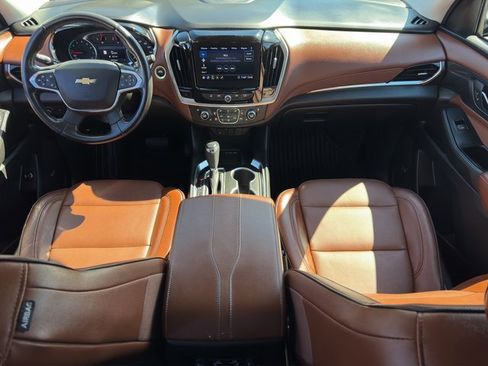 Used 2020 Chevrolet Traverse High Country image 18