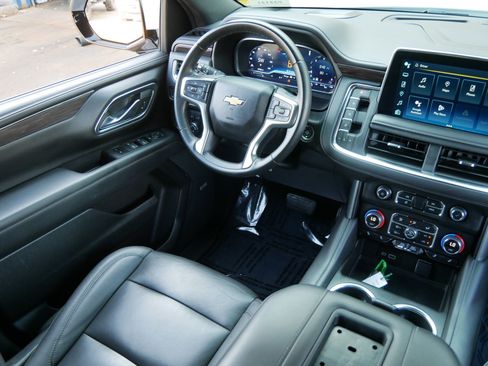 Used 2023 Chevrolet Tahoe LT image 9