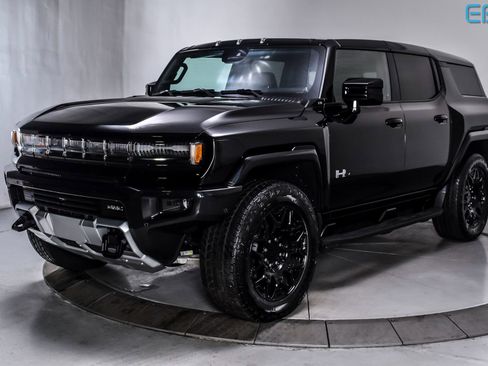 Used 2025 GMC Hummer EV 2X image 2