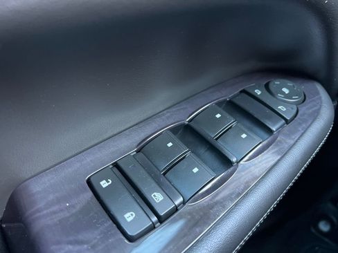 Used 2016 Buick Enclave Leather w/ Trailering Package image 19