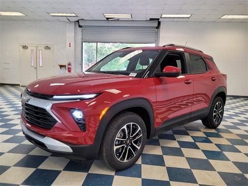 New 2026 Chevrolet TrailBlazer LT w/ Driver Confidence Package image 3