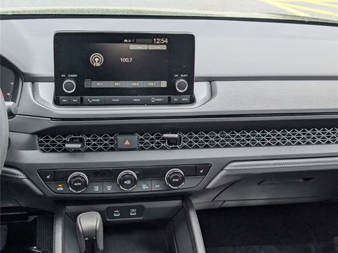 Used 2023 Honda Accord EX image 16