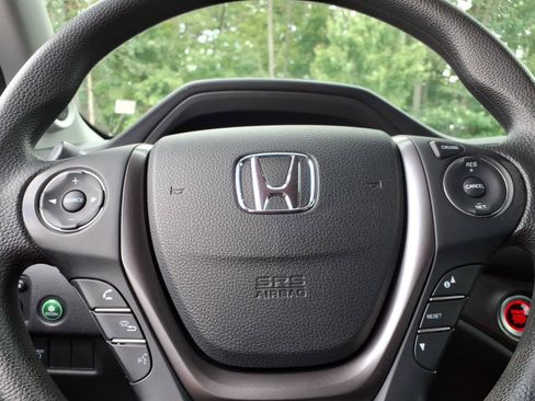 Used 2019 Honda Ridgeline Sport image 25