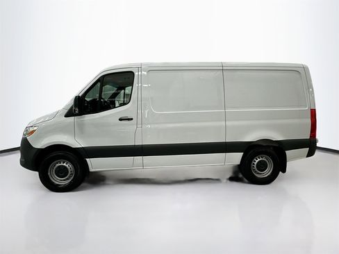 Certified 2025 Mercedes-Benz Sprinter 2500 image 5