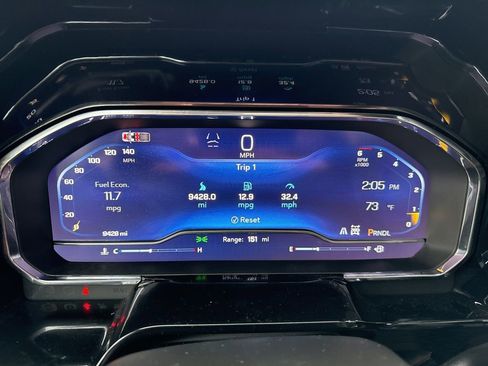 Used 2025 Chevrolet Silverado 2500 ZR2 w/ Technology Package image 14