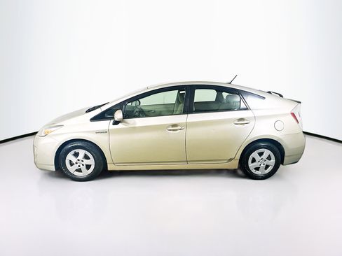 Used 2010 Toyota Prius FWD image 4