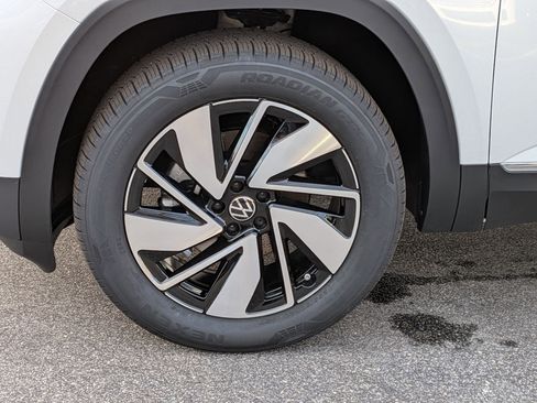 New 2026 Volkswagen Atlas SEL AWD/4WD image 10