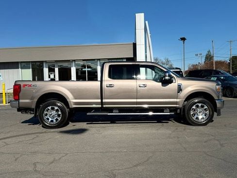 Used 2021 Ford F350 Lariat w/ Lariat Ultimate Package image 3