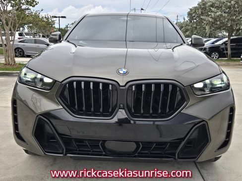 Used 2024 BMW X6 xDrive40i w/ Executive Package AWD/4WD image 5
