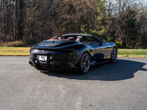 Certified 2024 Ferrari Roma Spider image 8