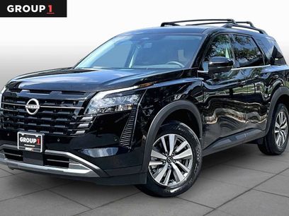 New 2026 Nissan Pathfinder SL