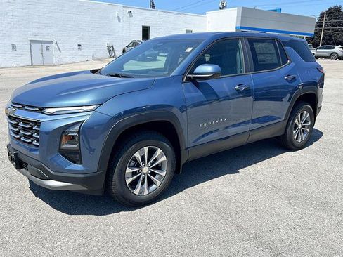 New 2027 Chevrolet Equinox LT w/ Convenience Package II AWD/4WD image 1