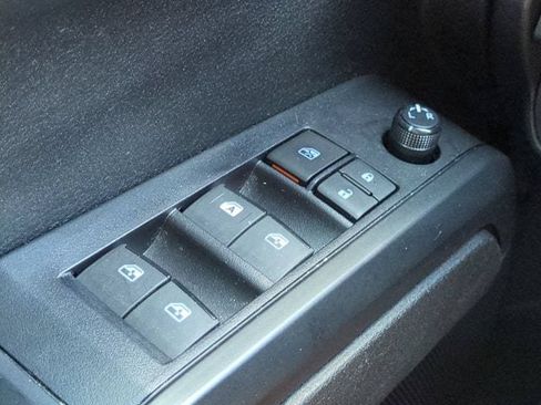 Used 2022 Toyota Tacoma SR w/ SR Convenience Package RWD image 22