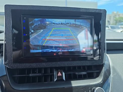 Used 2023 Toyota Corolla LE FWD image 24