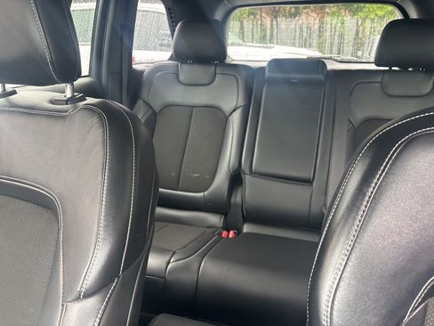 Used 2022 Jeep Grand Cherokee Altitude image 9