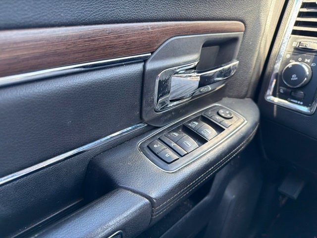 Used 2016 RAM 2500 Laramie AWD/4WD image 15